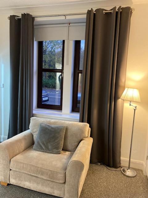 Glenfinnan - Two Bedroom Apartment Dunfermline Dış mekan fotoğraf
